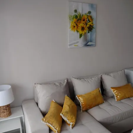 U-Dacha Summer Apartments Destination Bulgaria 2000 *