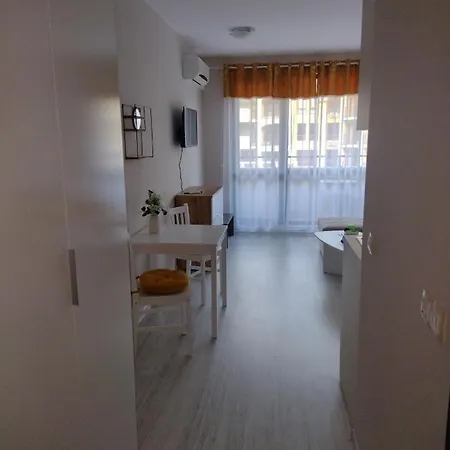 U-Dacha Summer Apartments Destination Bulgaria 2000 Апартаменты *