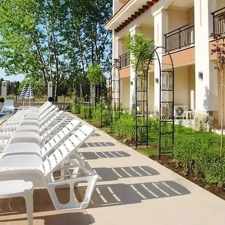 U-Dacha Summer Apartments Destination Bulgaria 2000 公寓 *